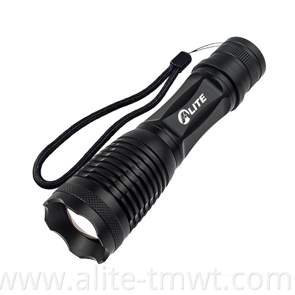 Powerful zoom XML T6 or XM-L2 led fast track japanese torch flashlight